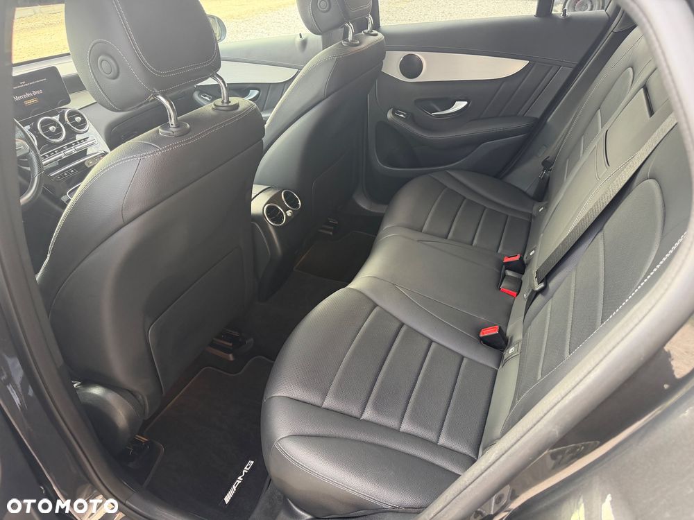 Mercedes-Benz GLC - 7