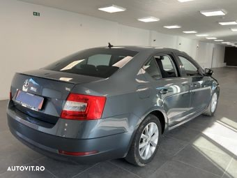 Skoda Octavia - 4