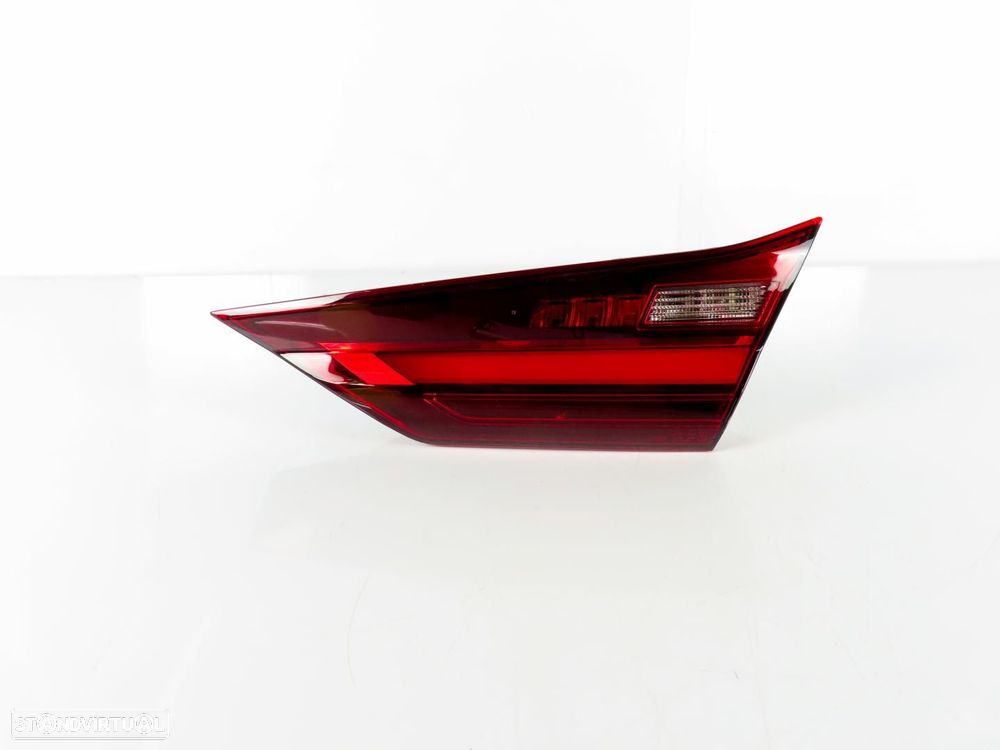 Farolim LED Direito/Trás Usado / Original BMW 1 (F40) 63215A55FB6 - 1