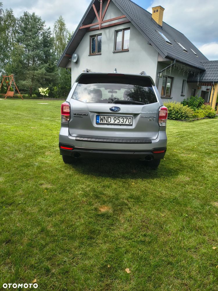 Subaru Forester 2.0 XT Platinum Lineartronic - 6