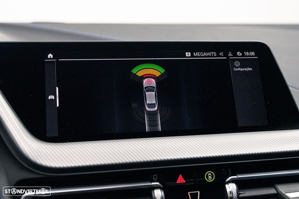 BMW 218 Gran Coupé i Pack Desportivo M - 38