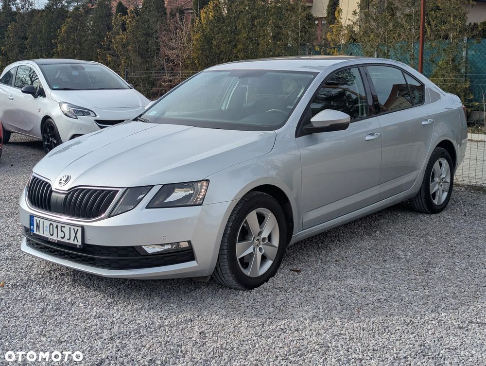 Skoda Octavia - 3