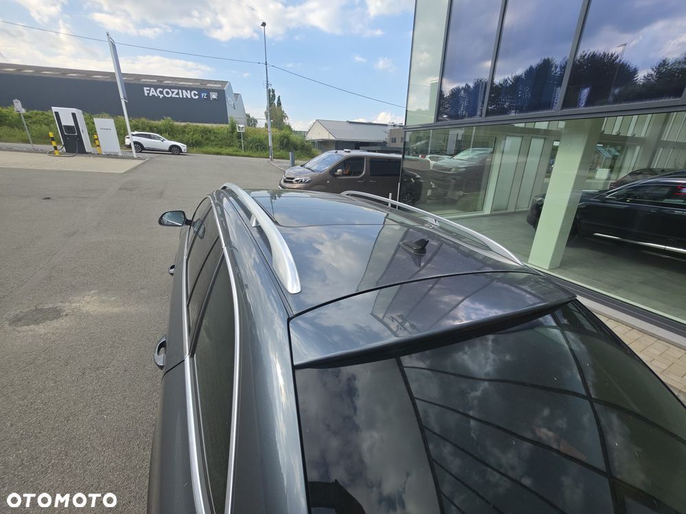 Skoda Superb 2.0 TDI 4x4 Exclusive - 14