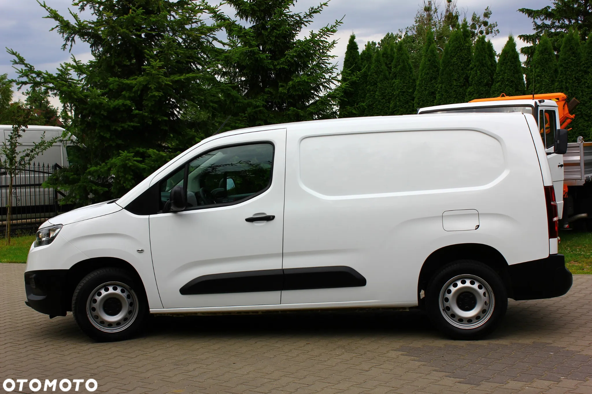 Toyota Proace City 1.5D-4D 102KM LONG L2  3 Osobowy Blaszak - 7