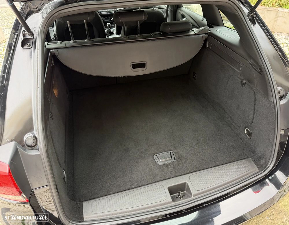 Opel Astra Sports Tourer 1.2 T Elegance - 29