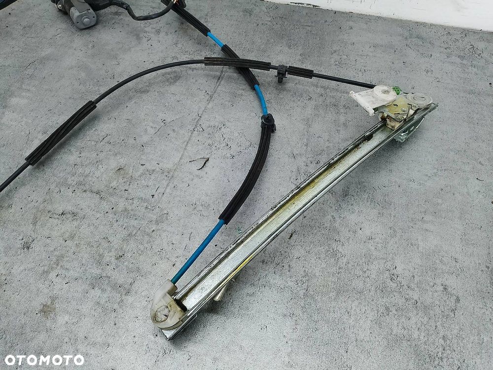 PODNOŚNIK SZYBY PRAWY PRZÓD ALFA ROMEO GT II - 4