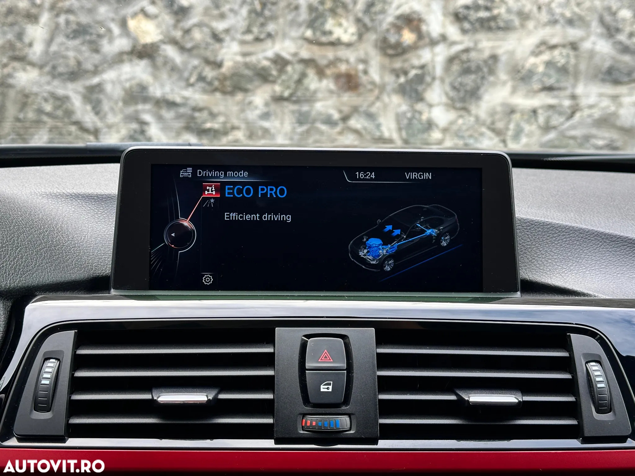 BMW Seria 3 320i Aut. Sport Line - 22
