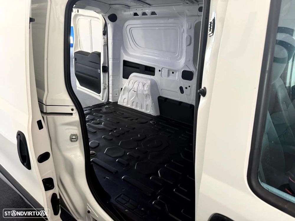 Opel Combo 1.3 CDTi L2H1 S/S - 10