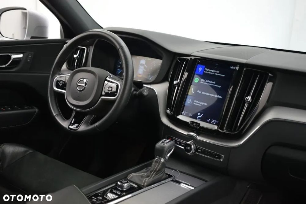 Volvo XC 60 T4 R-Design - 19