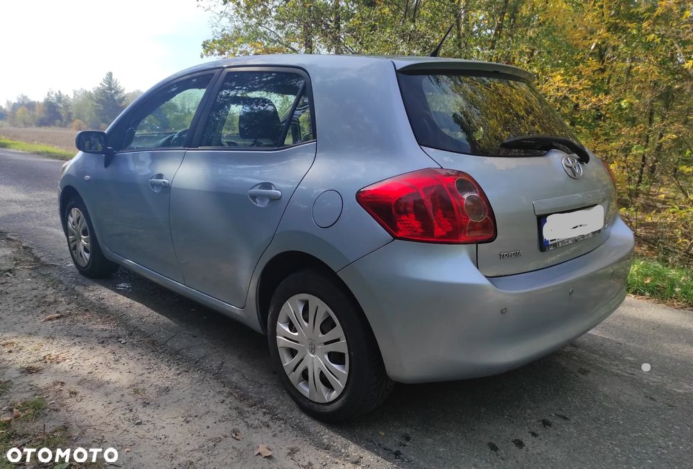 Toyota Auris - 5