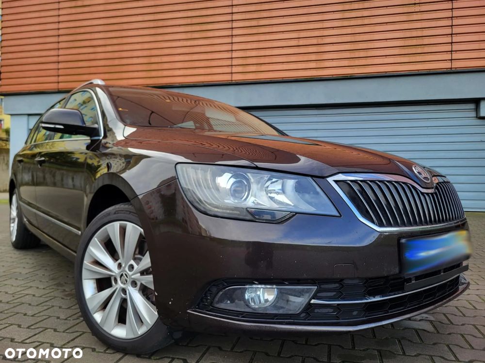 Skoda Superb 2.0 TDI Comfort DSG - 1