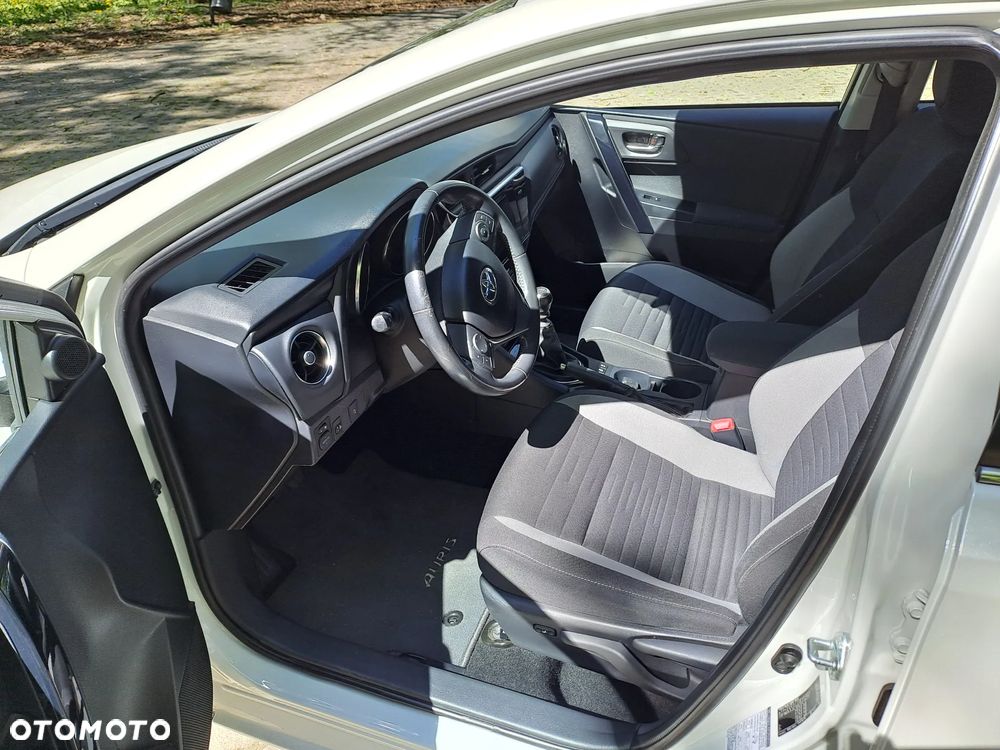 Toyota Auris 1.2 Turbo Edition S+ - 15