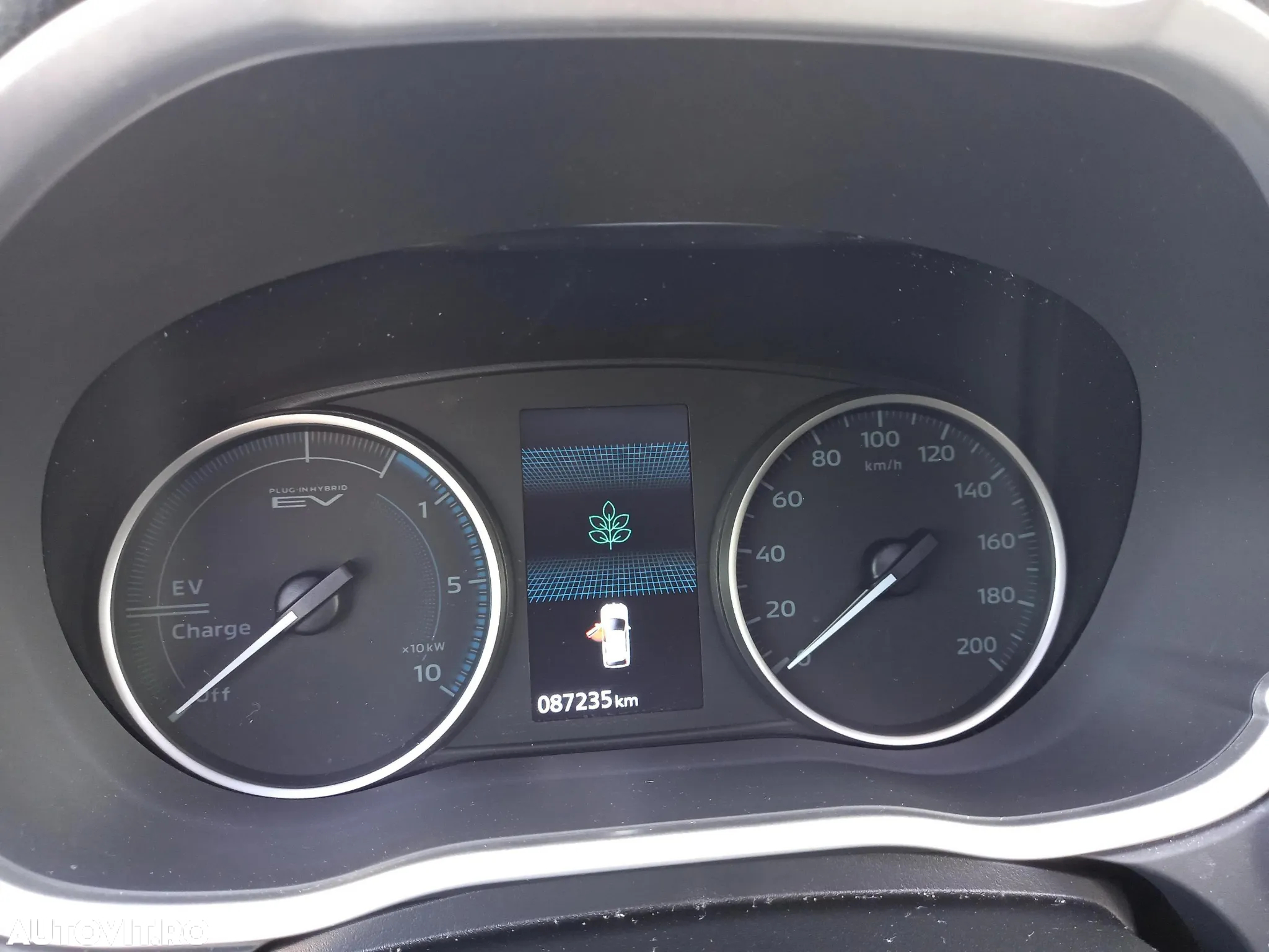 Mitsubishi Eclipse-Cross PHEV Intense+ Black - 11