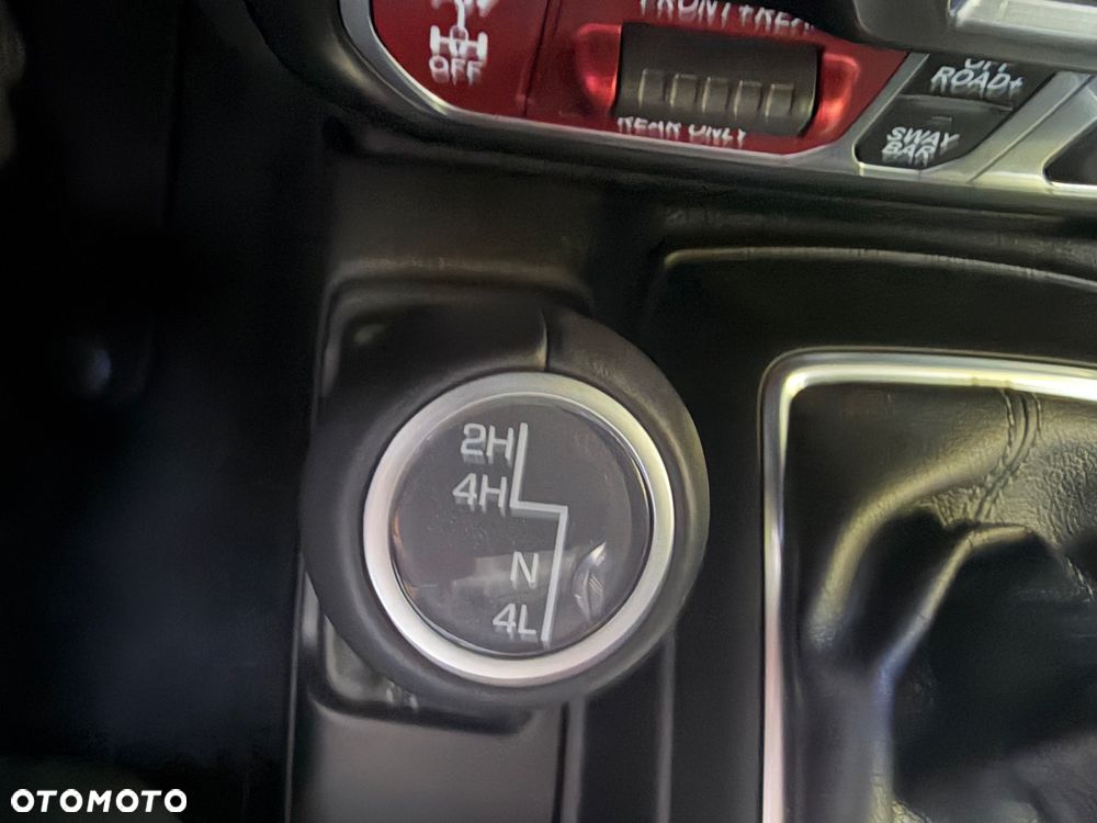 Jeep Wrangler - 28