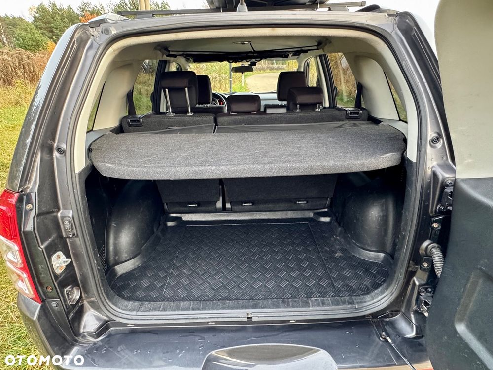 Suzuki Grand Vitara 2.4 Premium - 11