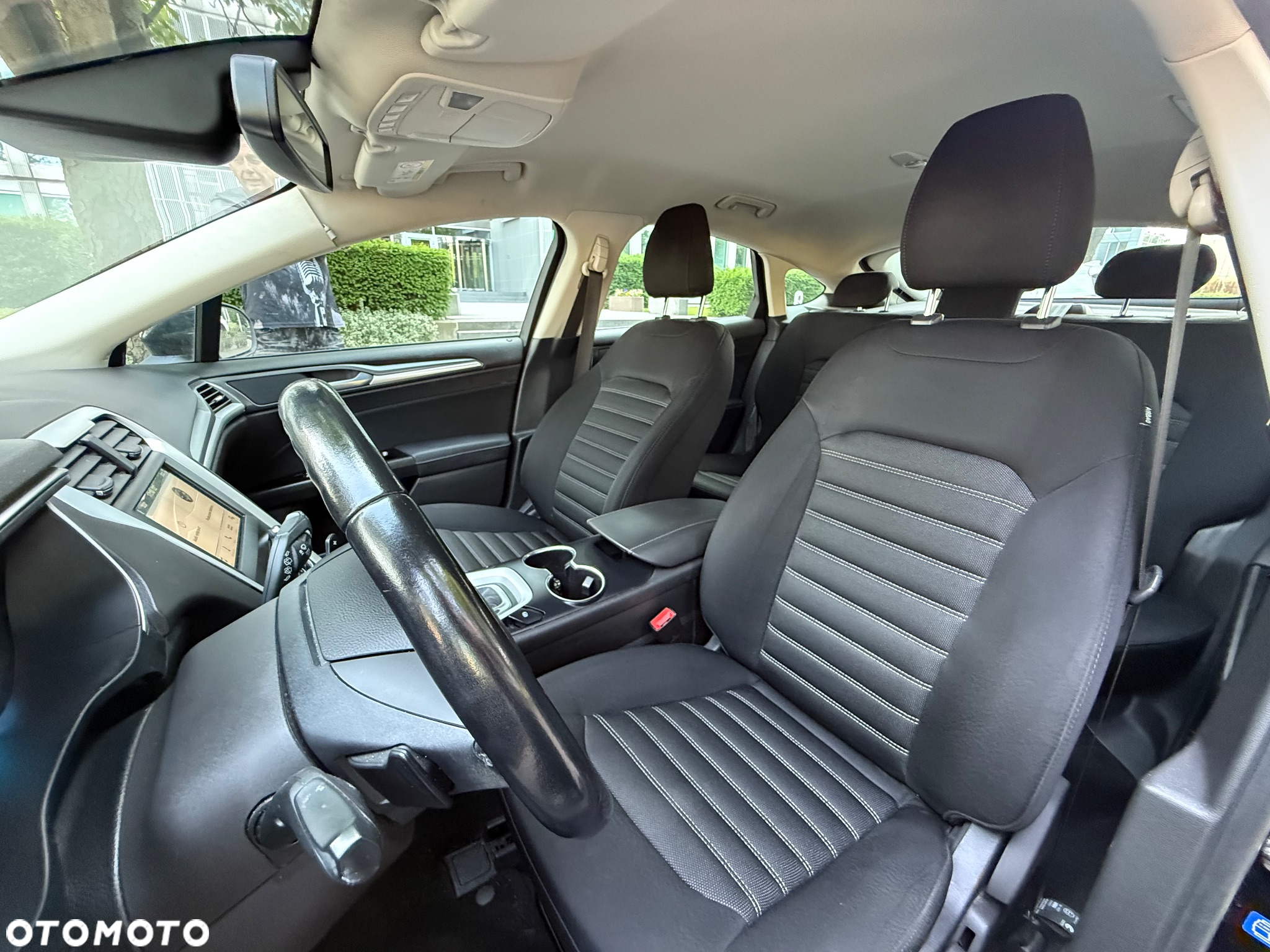 Ford Mondeo 2.0 TDCi Trend PowerShift - 10