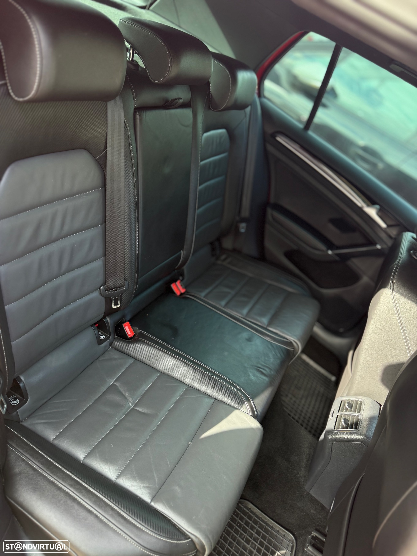 VW Golf R 4Motion BlueMotion DSG - 7