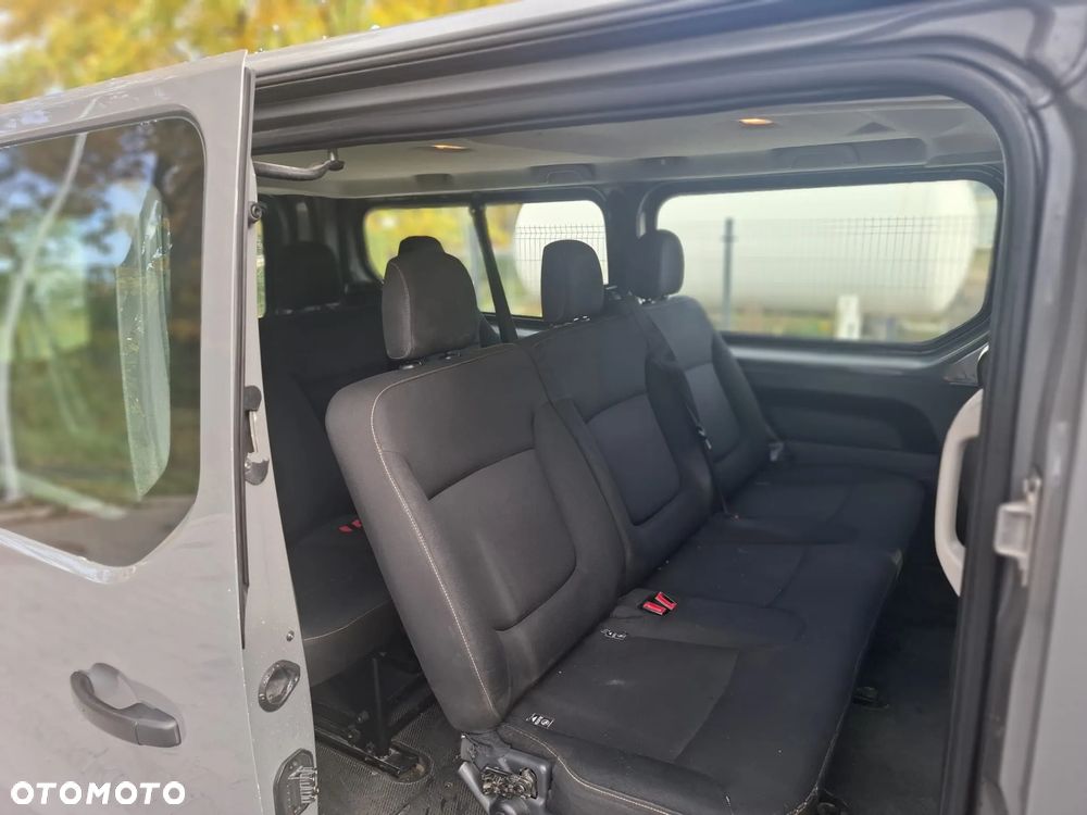 Renault Trafic Grand Passenger 3,0t Business - 21