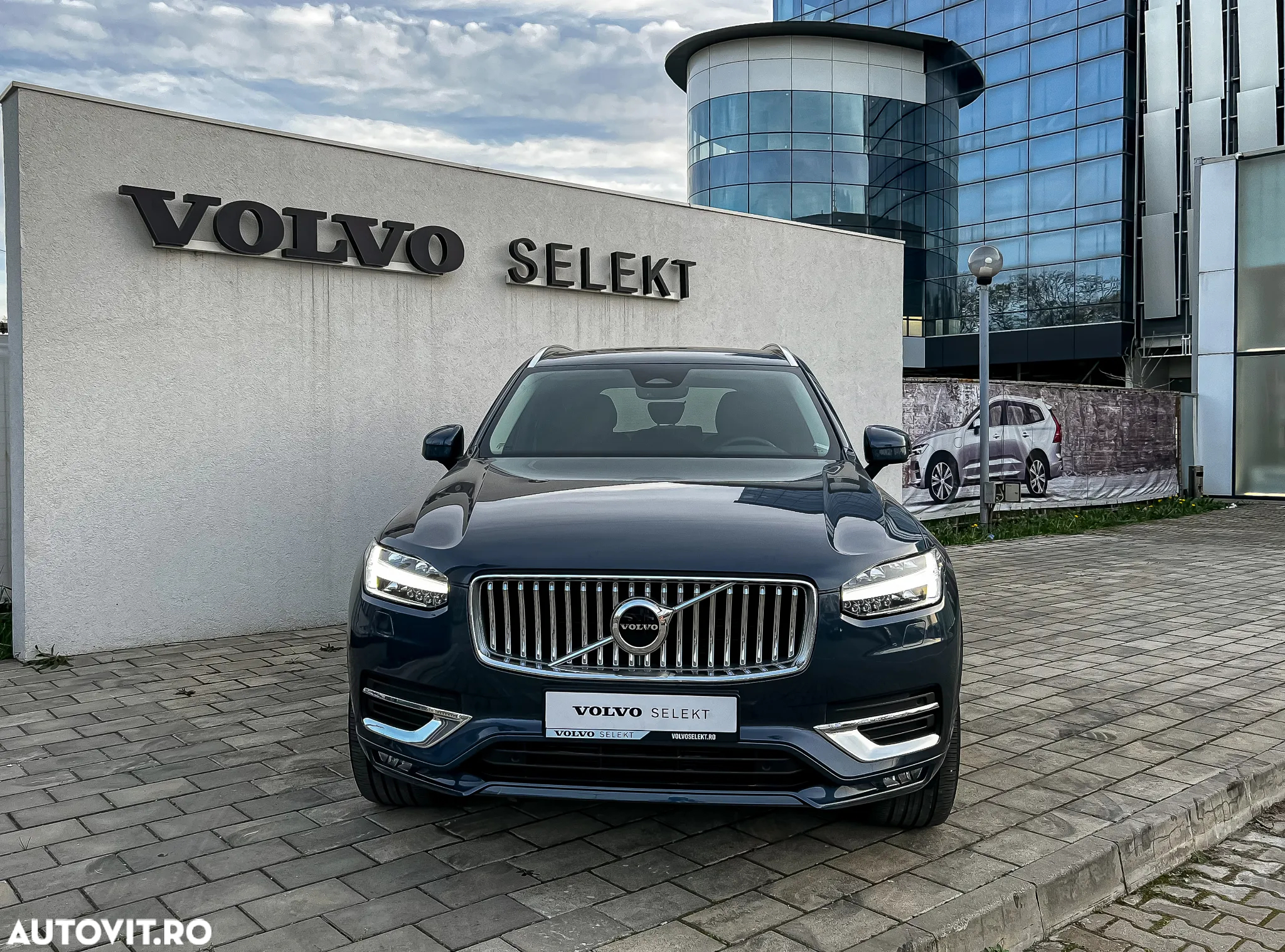 Volvo XC 90 - 3