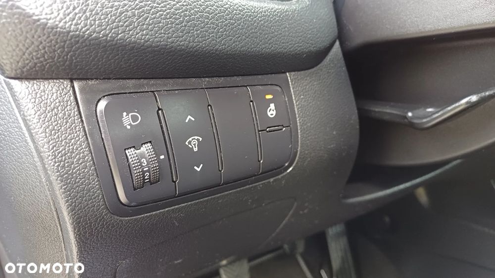 Kia Ceed - 21