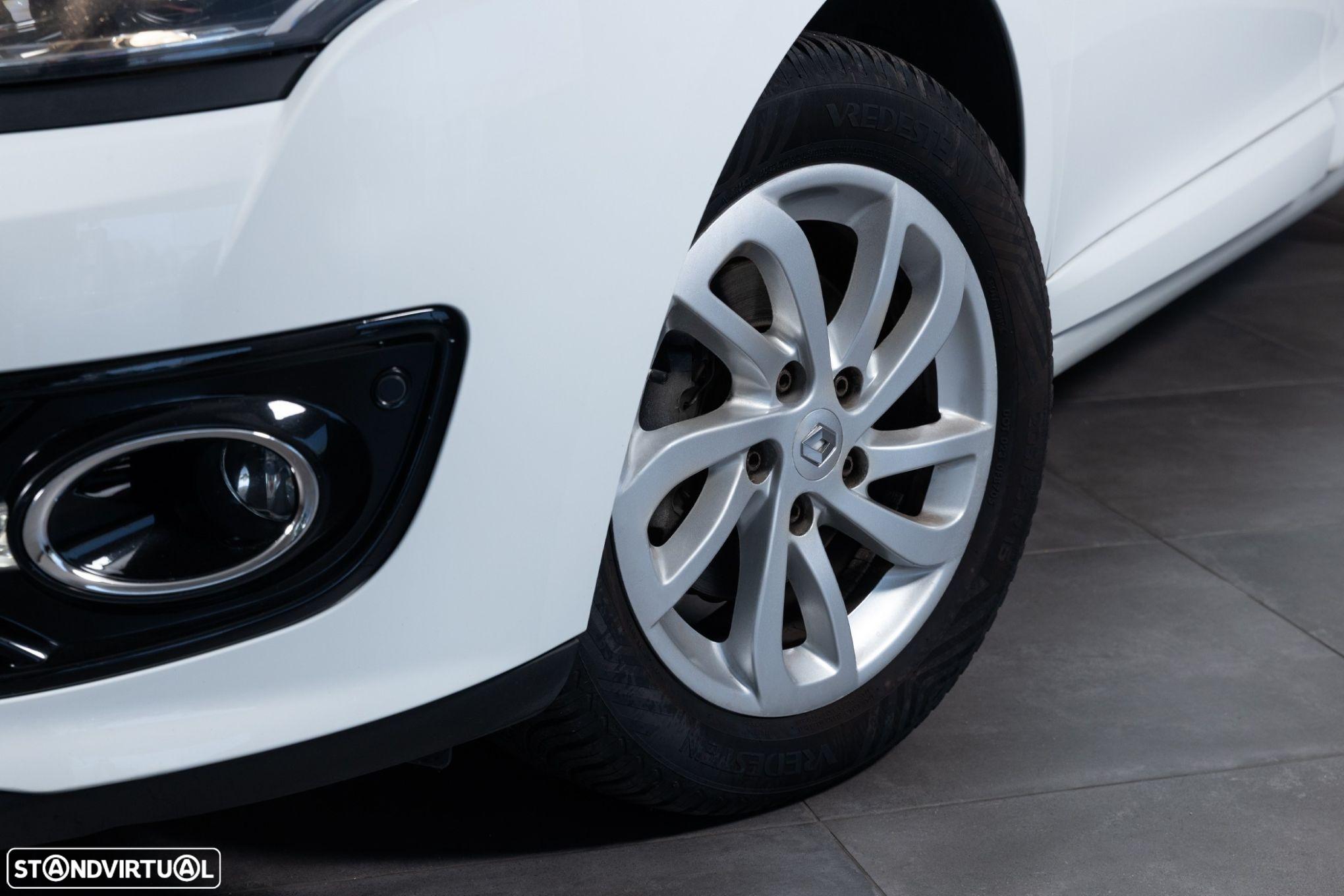 Renault Mégane Sport Tourer - 7