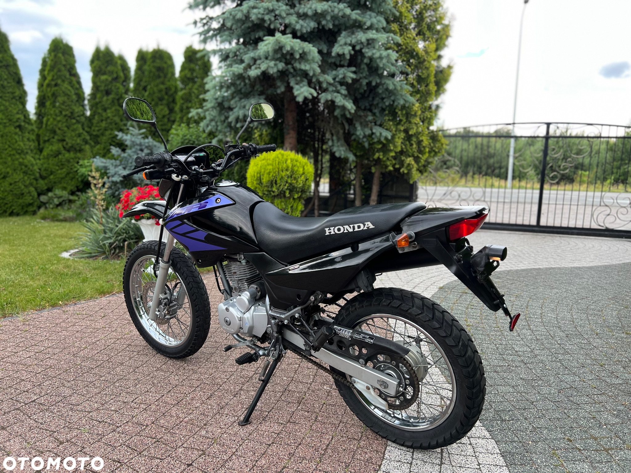 Honda XR - 18