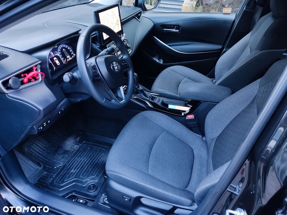 Toyota Corolla 1.8 Hybrid Comfort - 27