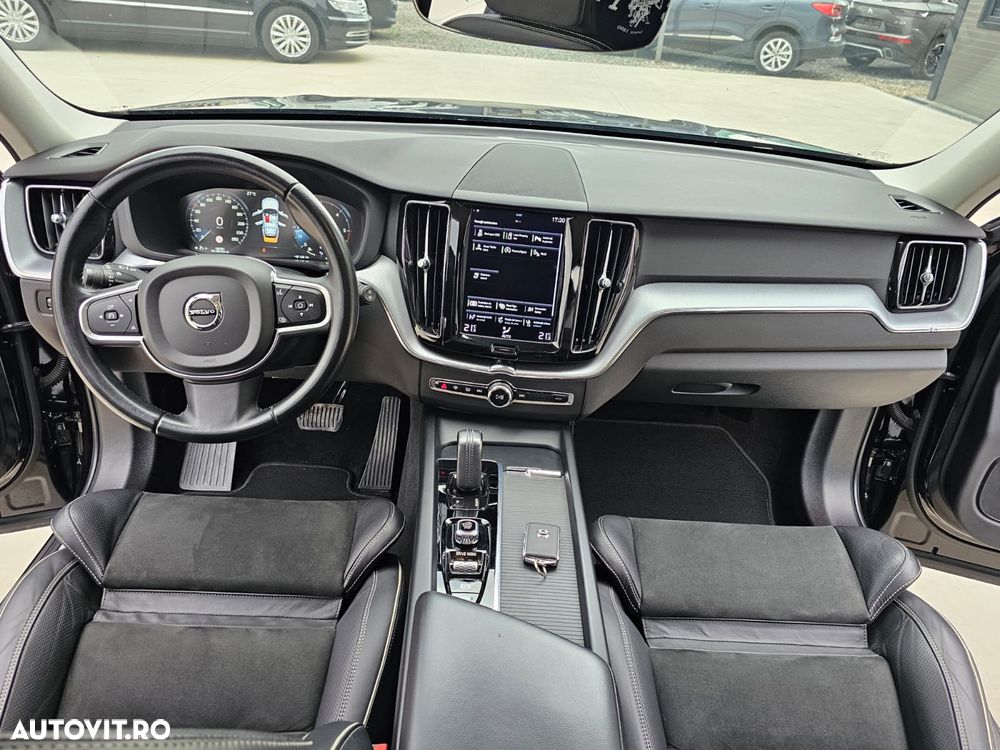 Volvo XC 60 B5 D AWD Geartronic RDesign - 14