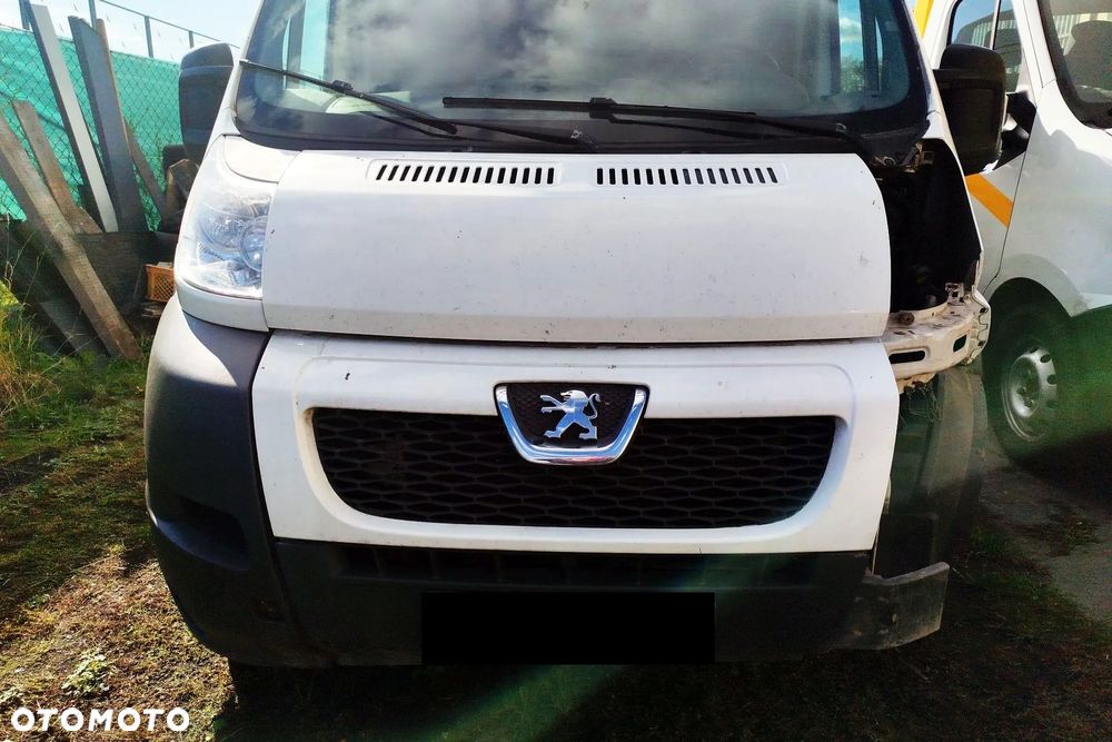 Ducato III i lift Boxer Jumper II 06-14r zderzak przód -prawy / lewy bez halogenu 120zł, błotnik przód prawy / lewy 100zł, mechanizm wycieraczki -120zł, belka zderzaka przód 120zł/szt listwa pod lampę prawa 50zł/sztuka, nad lampę 30zł/sztuka, maska 150zł/sztuka, lampa przód 150-200zł/sztuka prawa lub lewa, drzwi przód prawe / lewe 250zł/szt, drzwi tył H1 H2 OD 400zł-, koła 15" 16", opony, felgi  i inne - 1