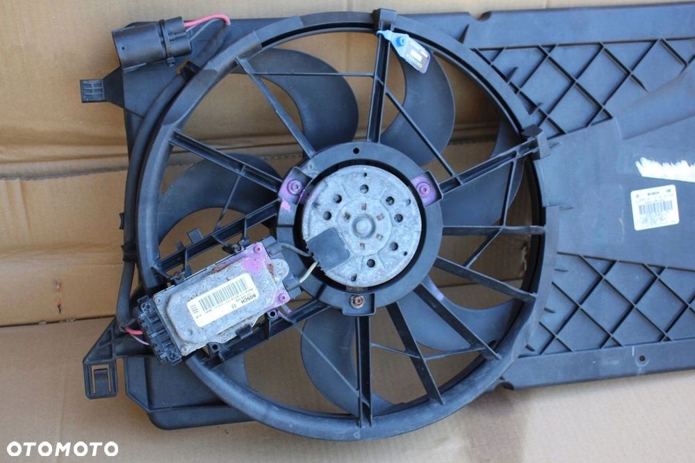 WENTYLATOR chłodnicy Ford Focus MK2 3M5H-8C607-RJ oryginalny (2282) - 2