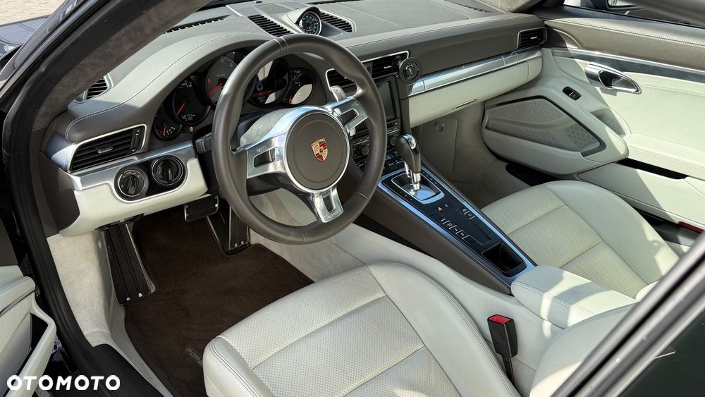 Porsche 911 Carrera S PDK - 14