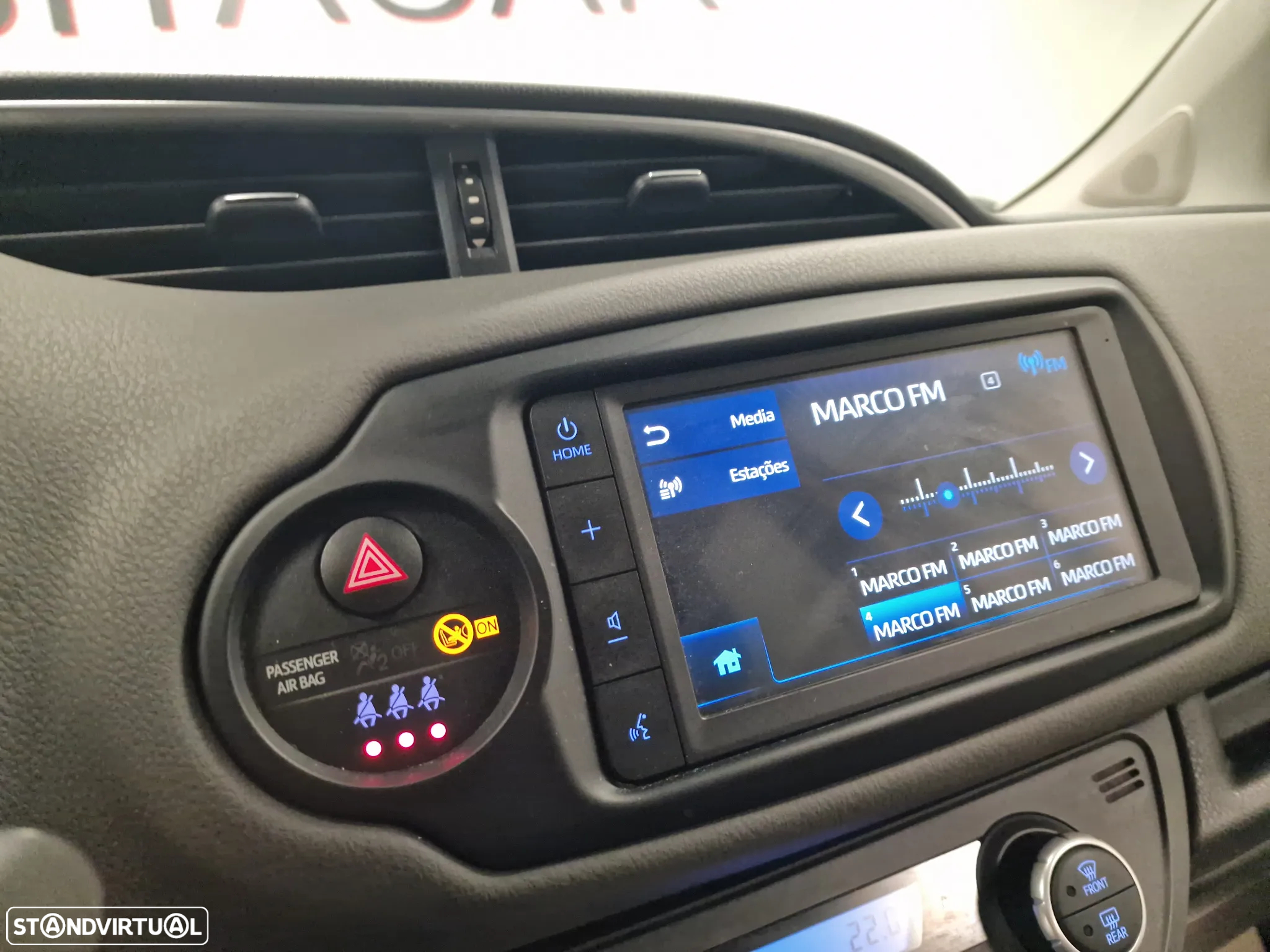 Toyota Yaris 1.5 HSD Comfort - 40