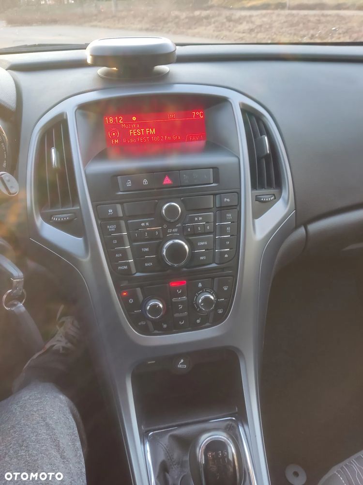 Opel Astra 2.0 CDTI ecoFLEX Start/Stop Exklusiv - 30