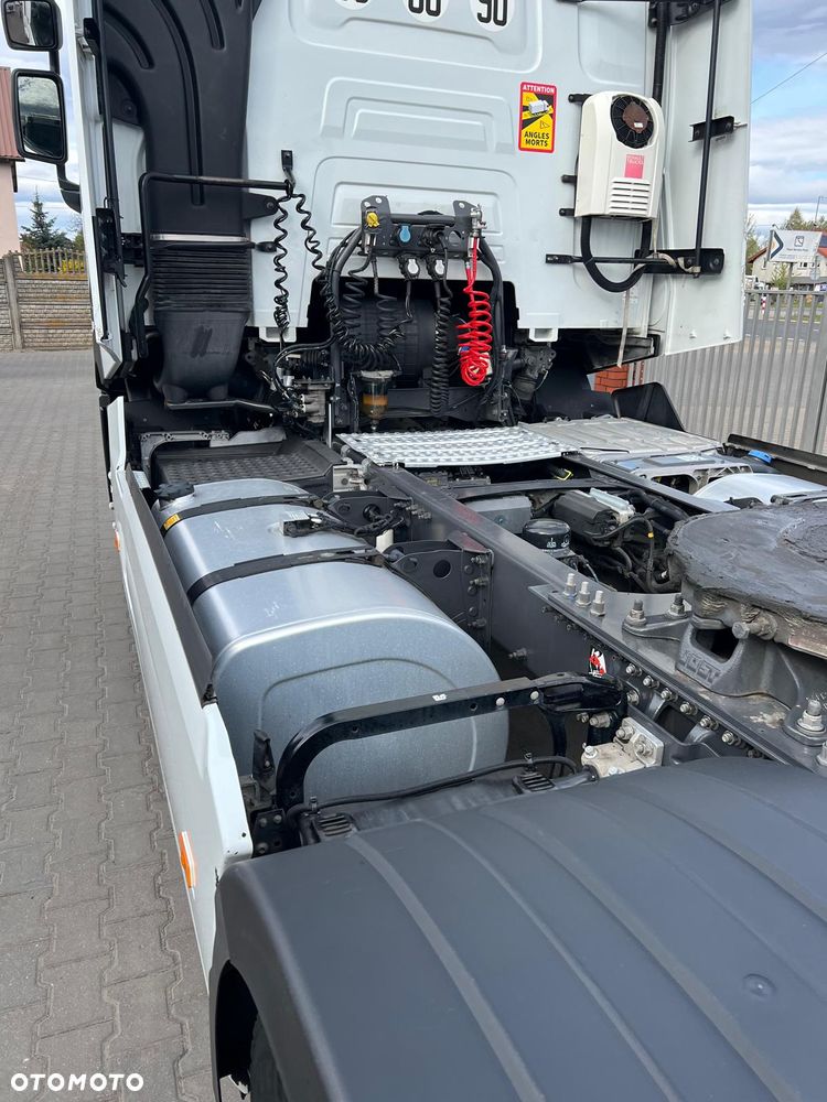 Renault T460 2018 bogate wyposażenie RETARDER spojlery klima postojowa lodówka wron-pol - 7