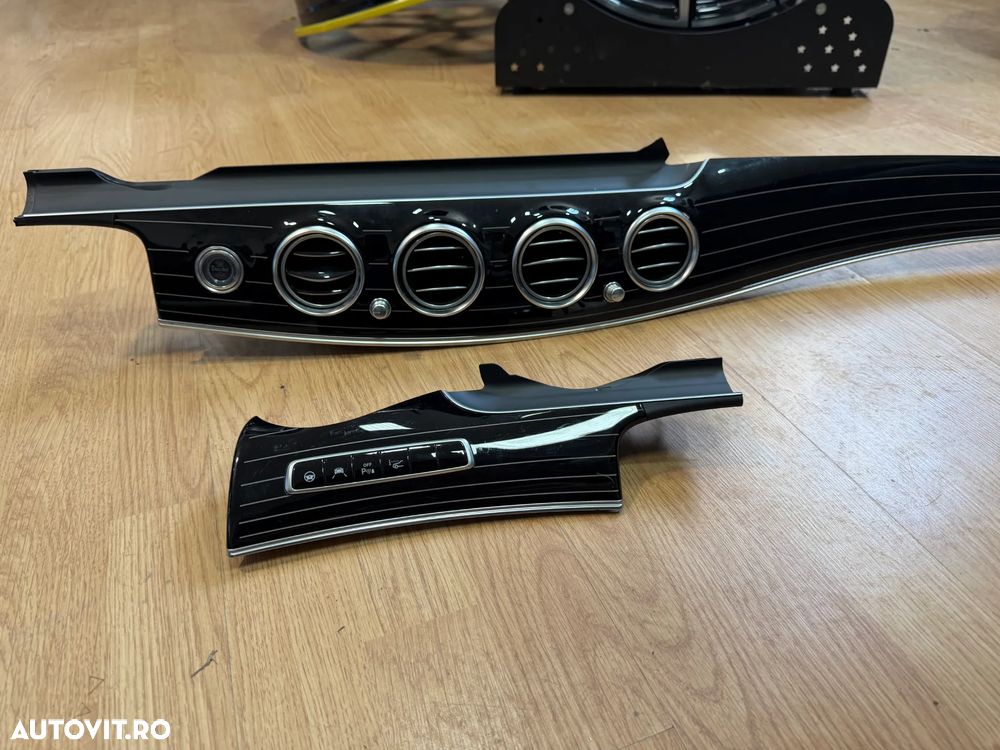 Ornamente interior piano black Mercedes E class w213 Ornament Bord piano black bagheta 4 butoane - 3