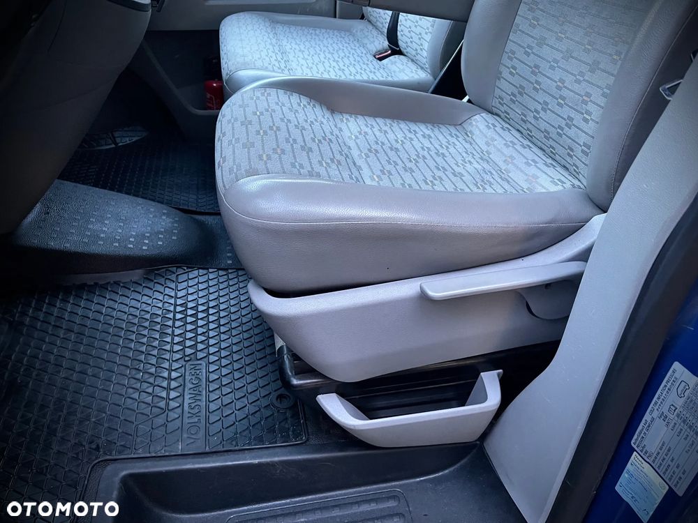 Volkswagen Transporter T5 - 17