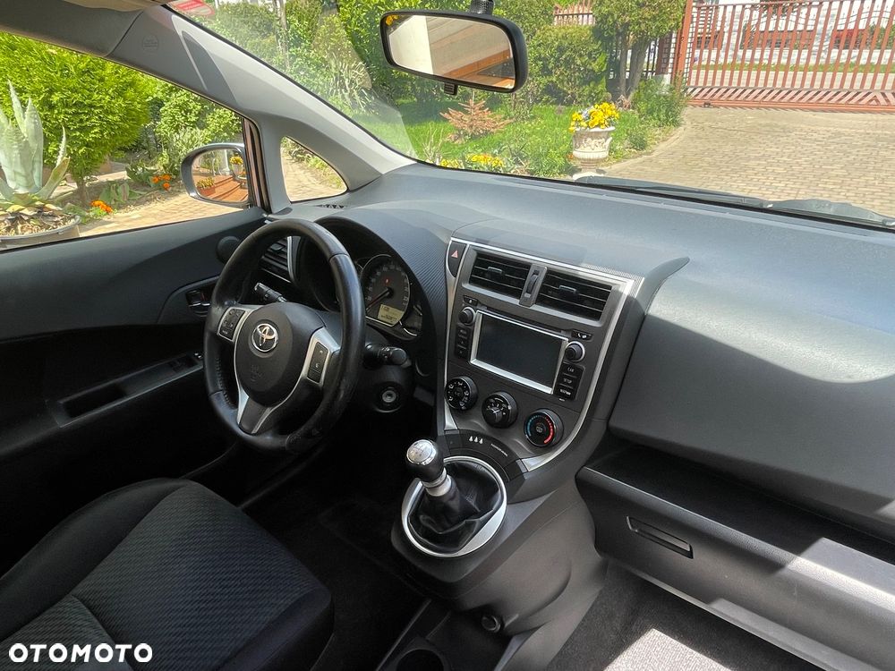 Toyota Verso S 1.33 VVT-i Comfort - 18