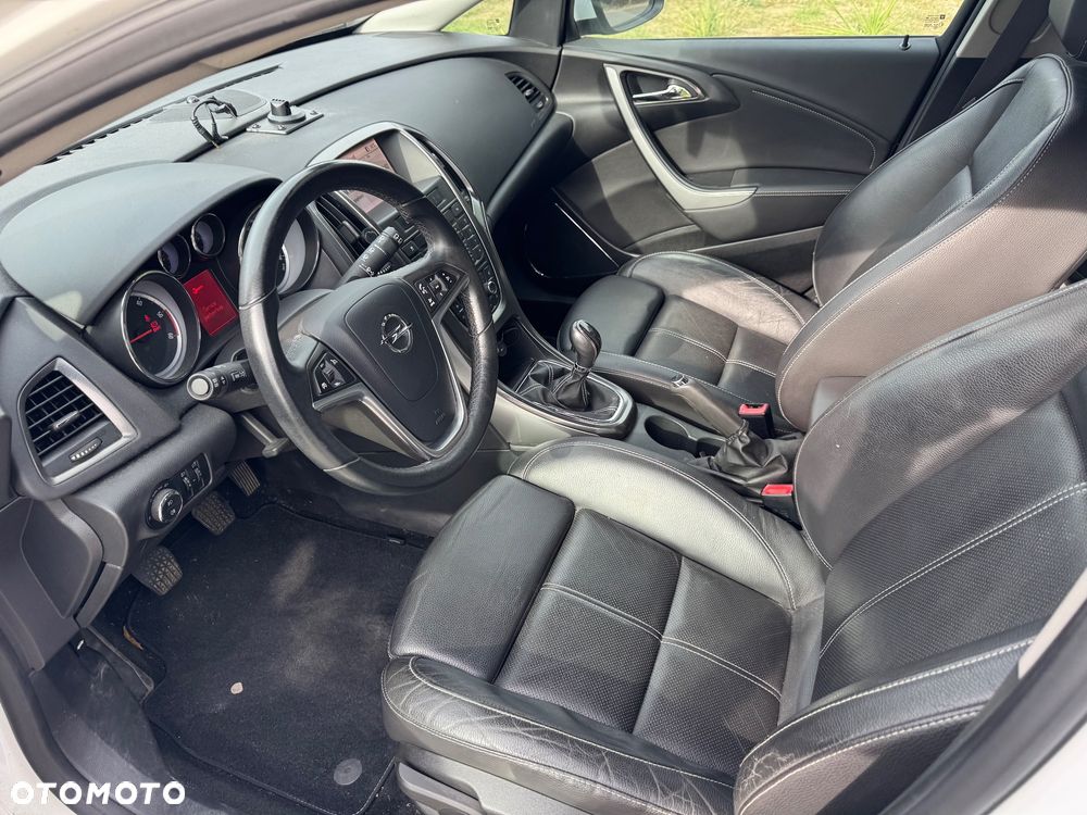 Opel Astra 1.7 CDTI DPF Active - 8