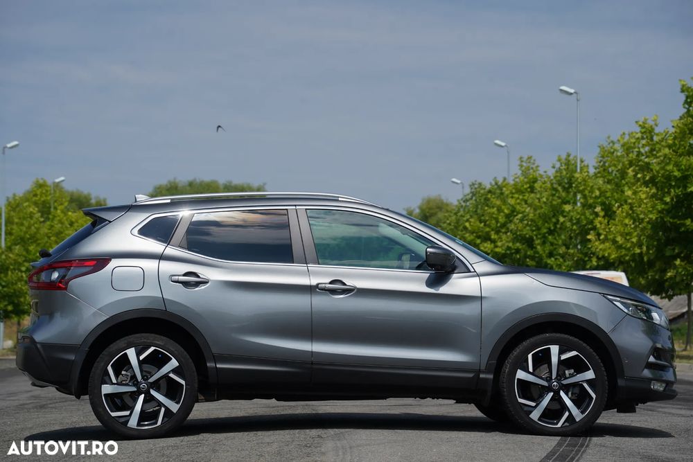 Nissan Qashqai 1.6 DCI Start/Stop X-TRONIC Tekna - 24