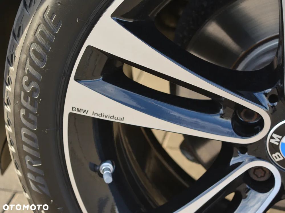 BMW Seria 3 318i Sport Line Shadow - 9