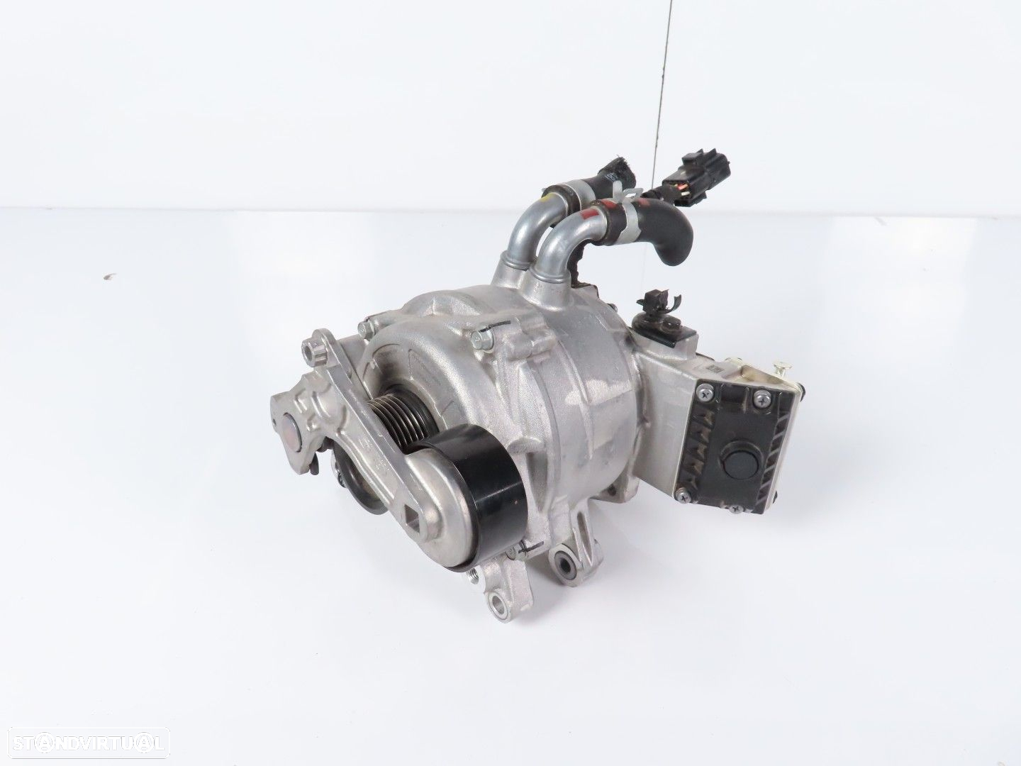 Alternador Usado / Original HYUNDAI IONIQ (AE)/KIA NIRO/HYUNDAI KONA / KAUAI (OS... - 2