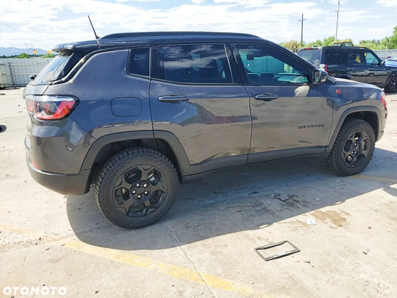 Jeep Compass - 3