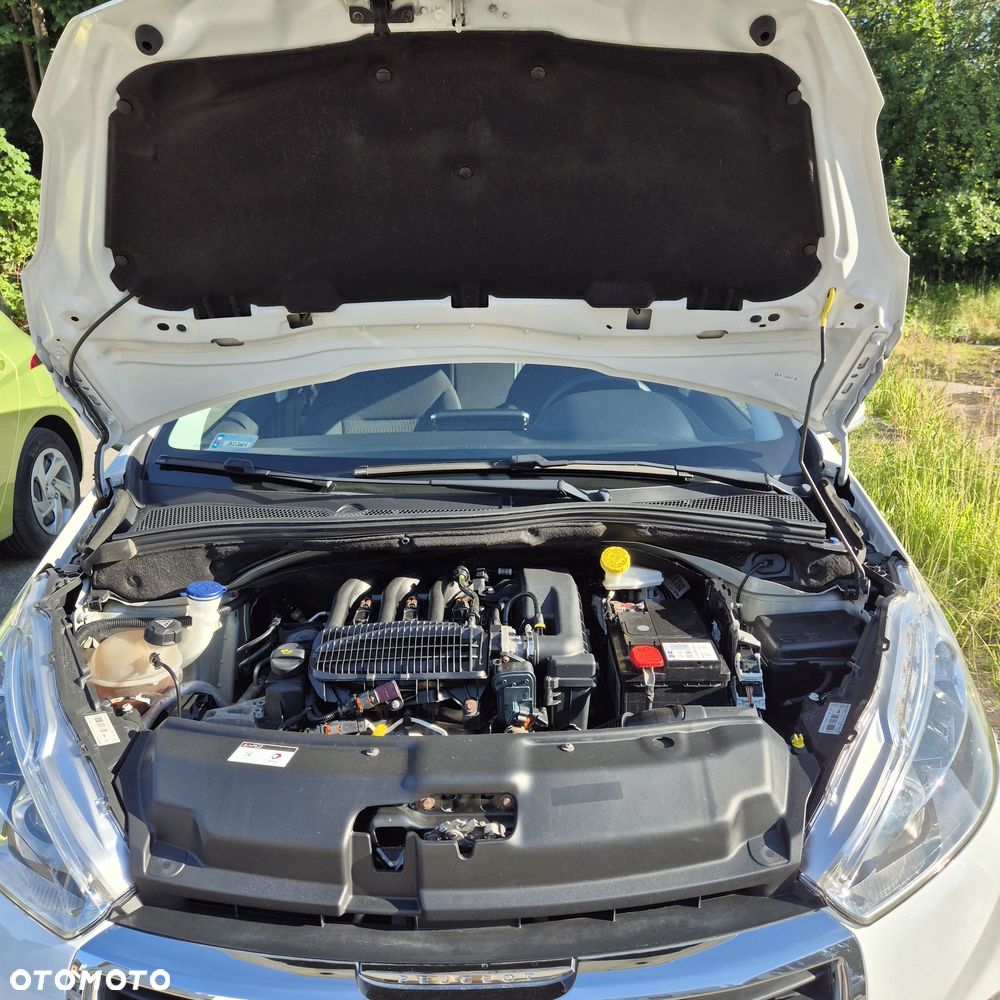 Peugeot 208 1.2 PureTech Active - 6