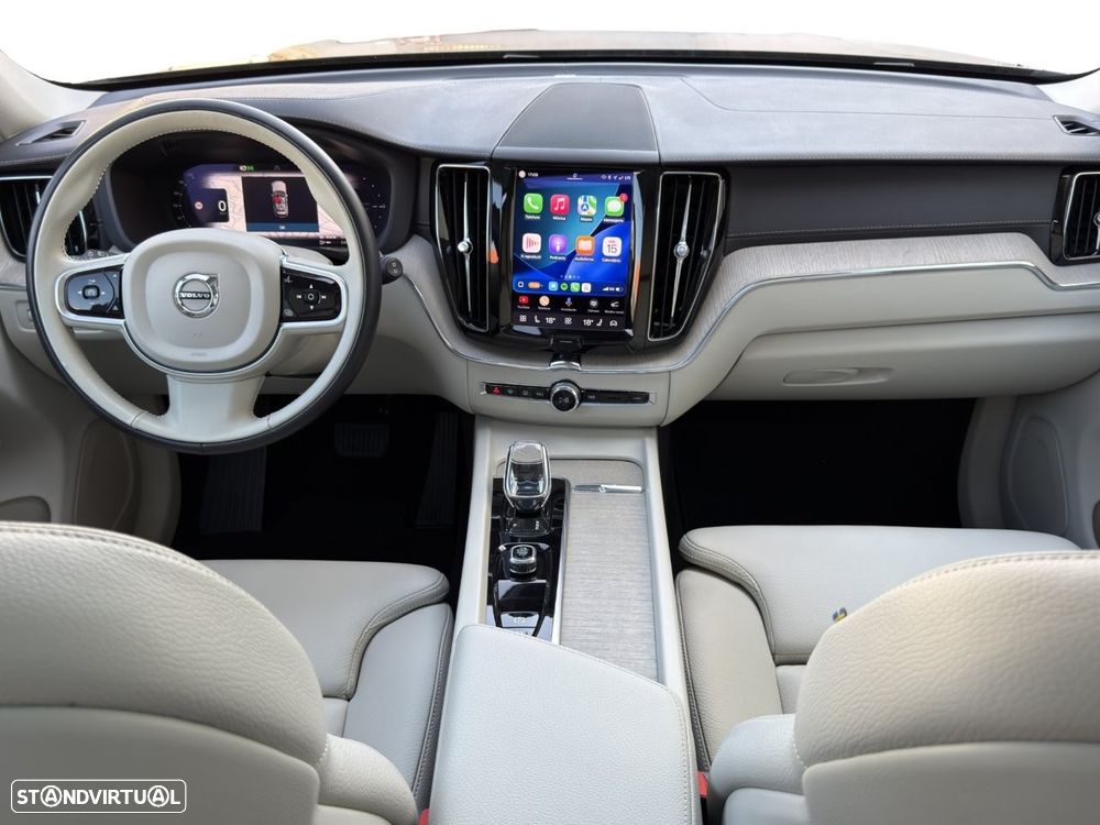 Volvo XC 60 2.0 T6 PHEV Inscription AWD - 7