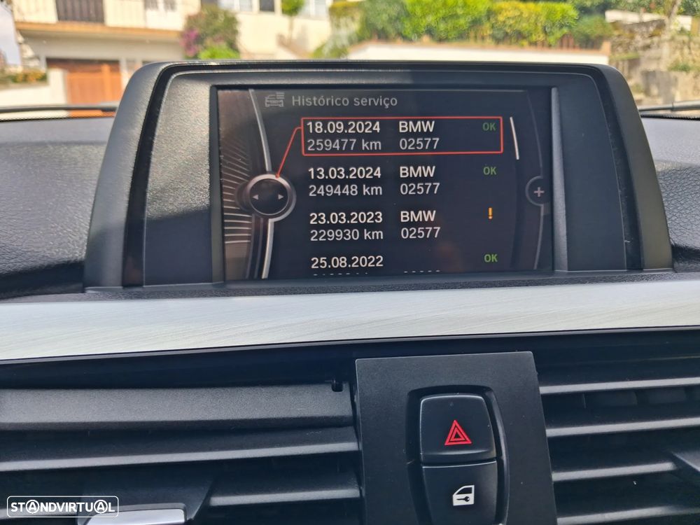 BMW 320 d EfficientDynamics Line Sport - 17