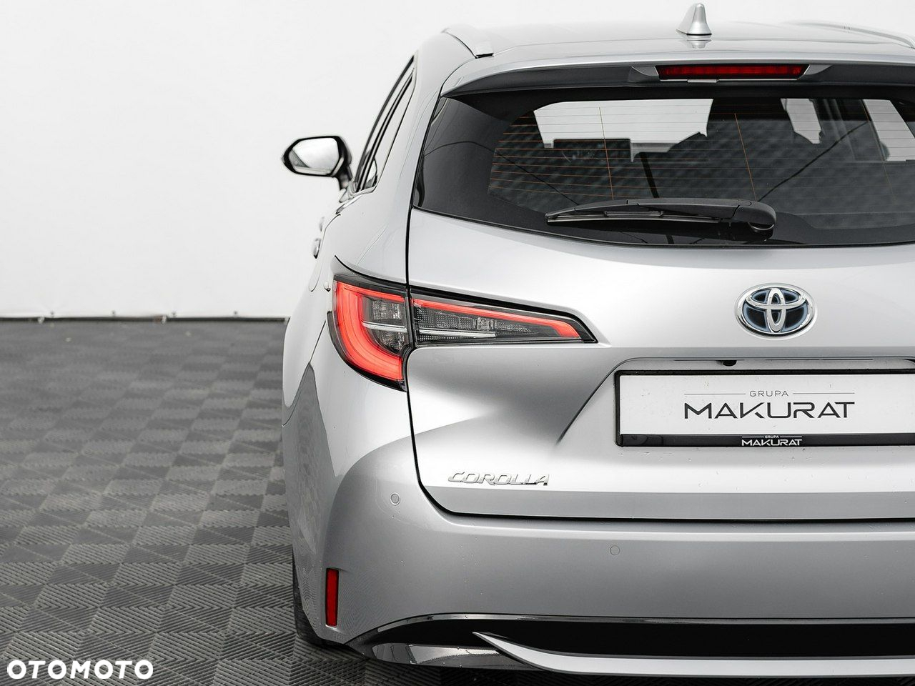 Toyota Corolla - 12