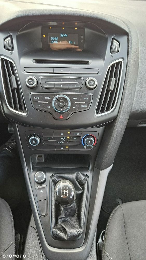 Ford Focus - 23