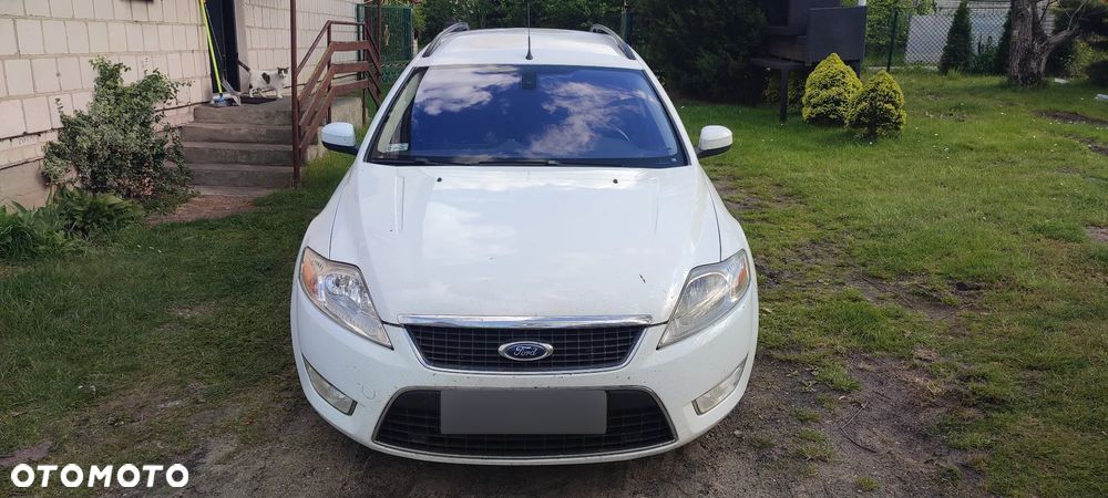 Ford Mondeo 2.0 TDCi Ambiente - 1