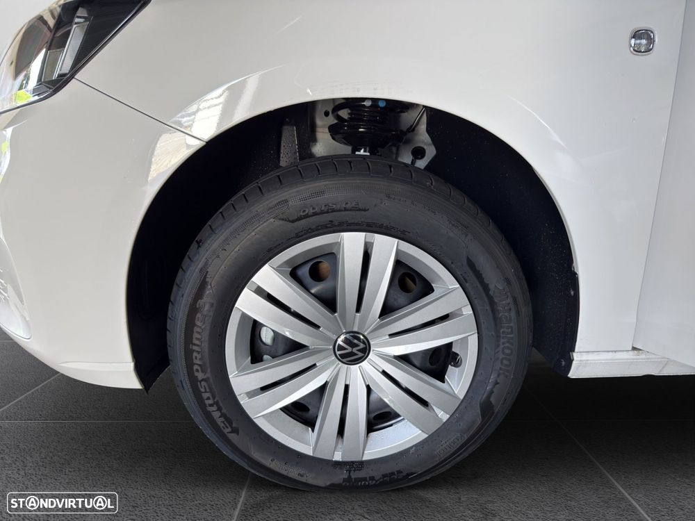 VW Caddy Maxi 2.0 TDI - 21