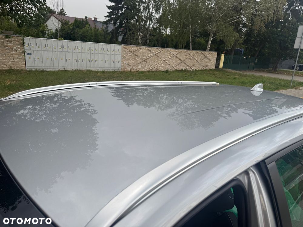 Toyota Corolla 1.8 Hybrid Comfort - 27